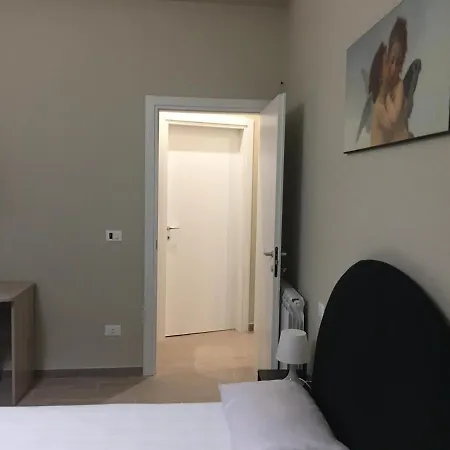 Apartment Appartamento 4 *